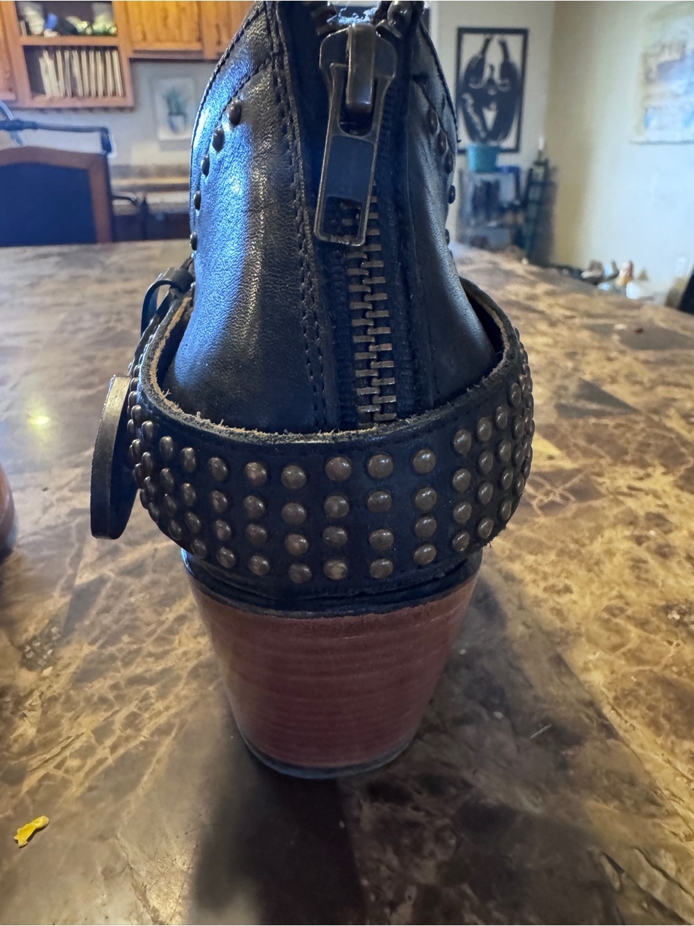 Ariat Studded buckle Black Leather Women's Booties with Buckle - Picture 4 of 12